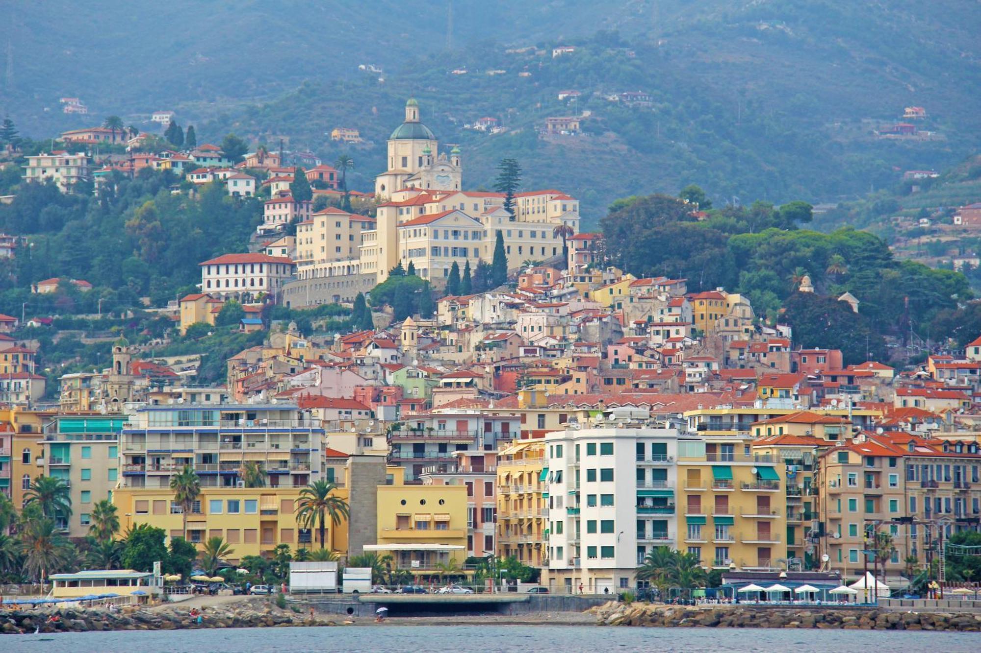 Heroes Apartment Sanremo Centro - Happy Rentals Eksteriør billede